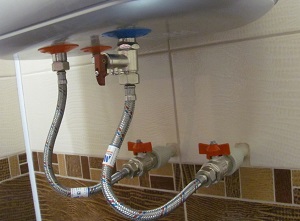Подключение накопительного водонагревателя в Заречном